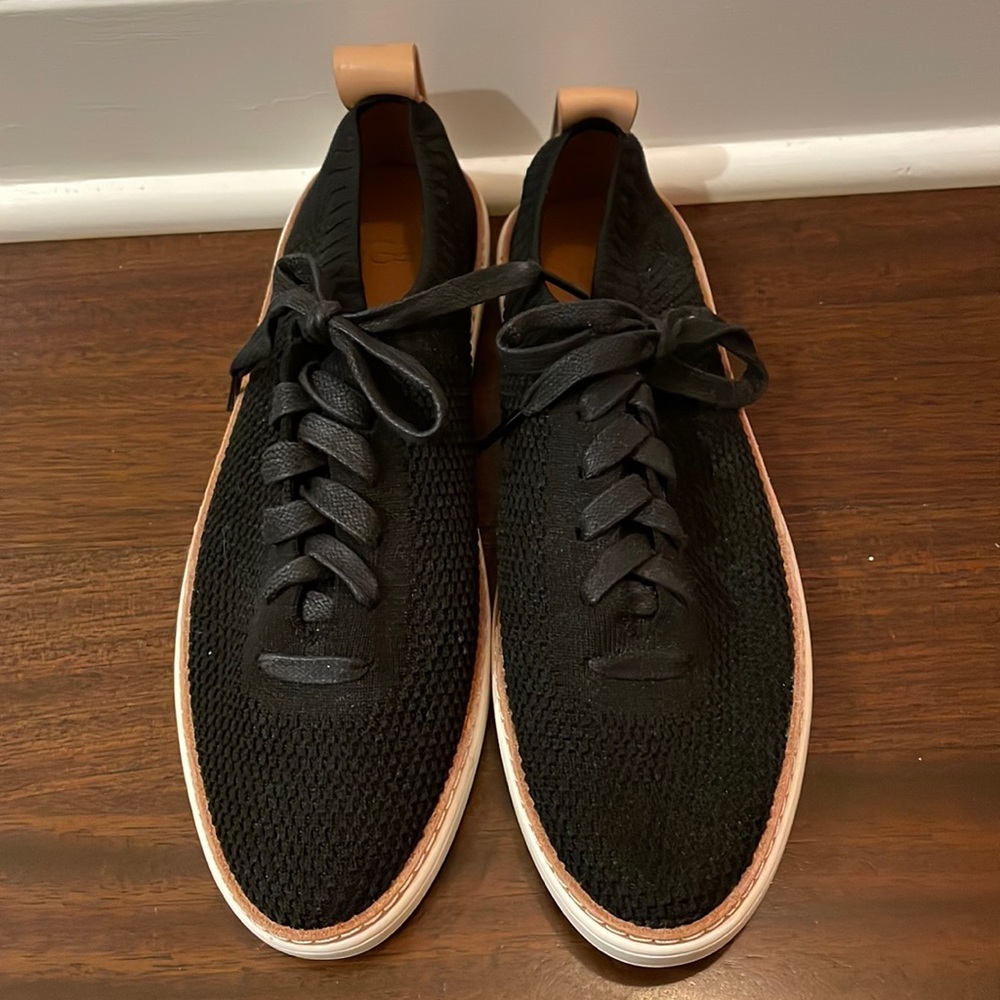 UGG Sidney Sneaker